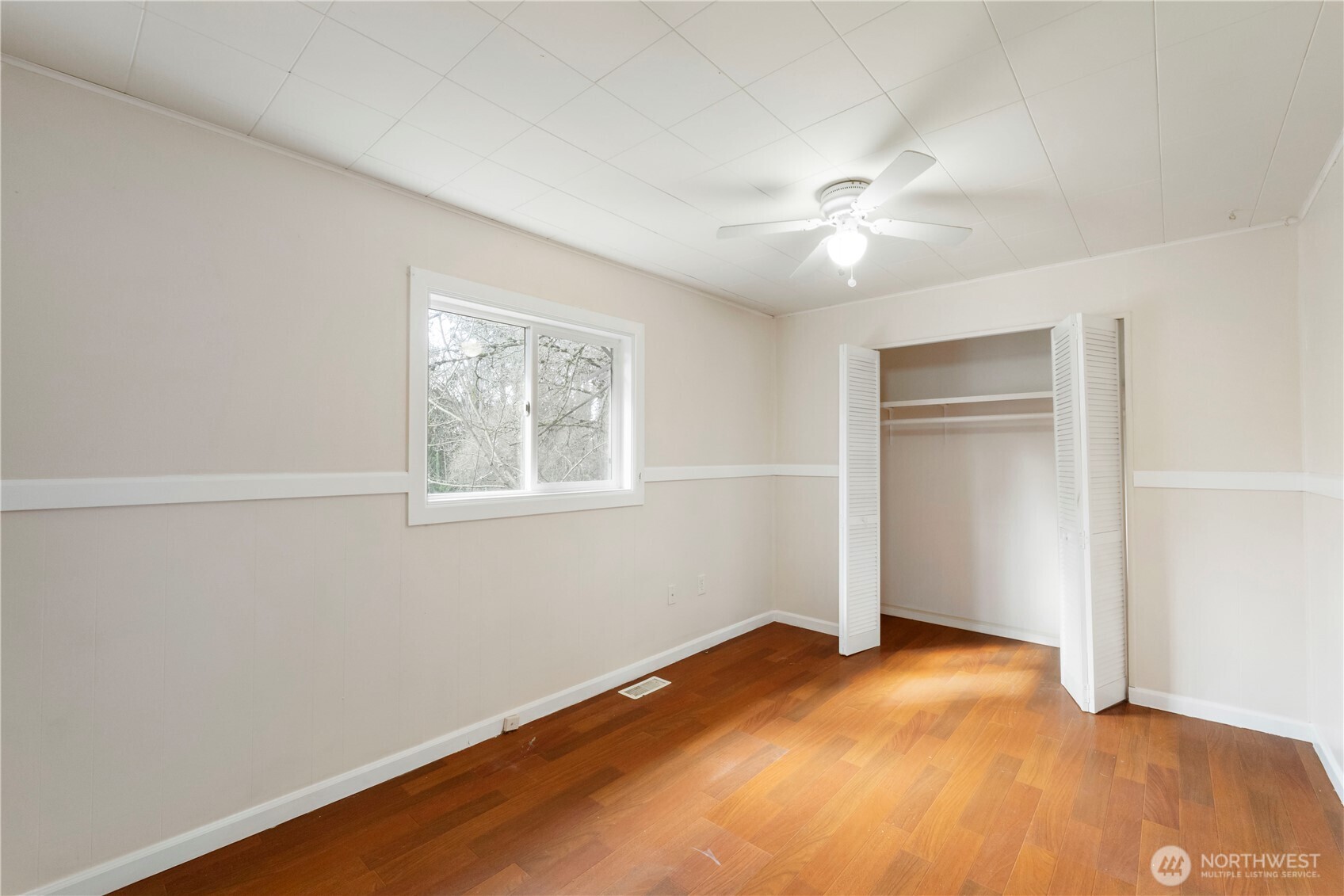 2877 Clare Avenue Bremerton WA 98310