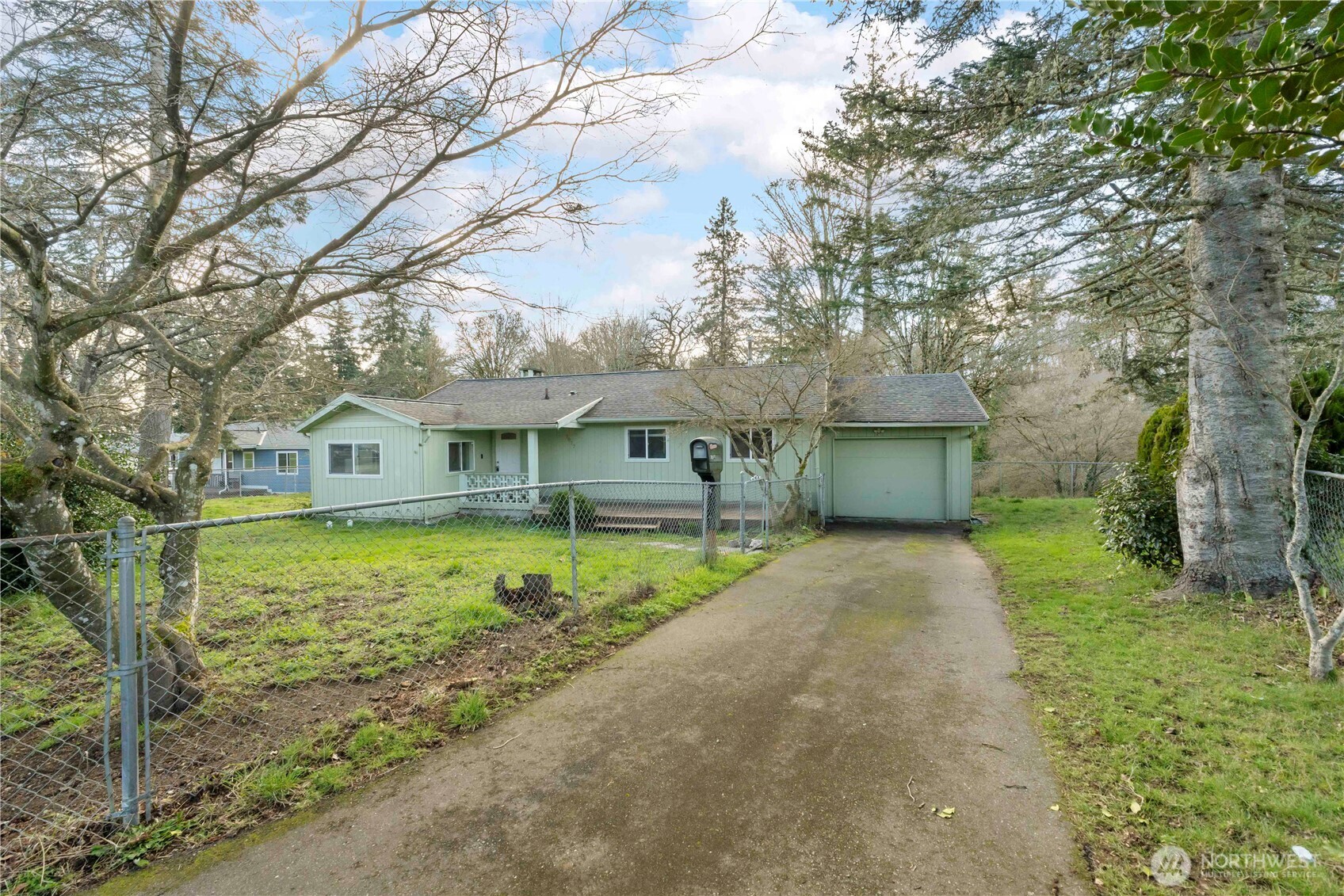 2877 Clare Avenue Bremerton WA 98310