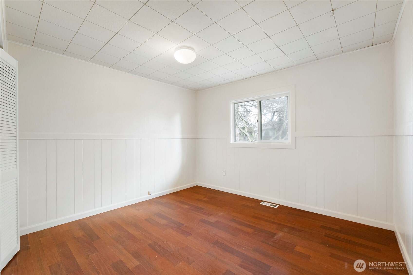 2877 Clare Avenue Bremerton WA 98310