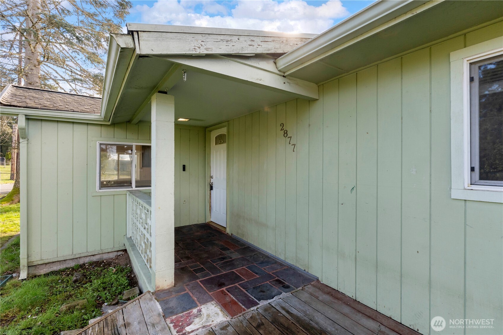 2877 Clare Avenue Bremerton WA 98310