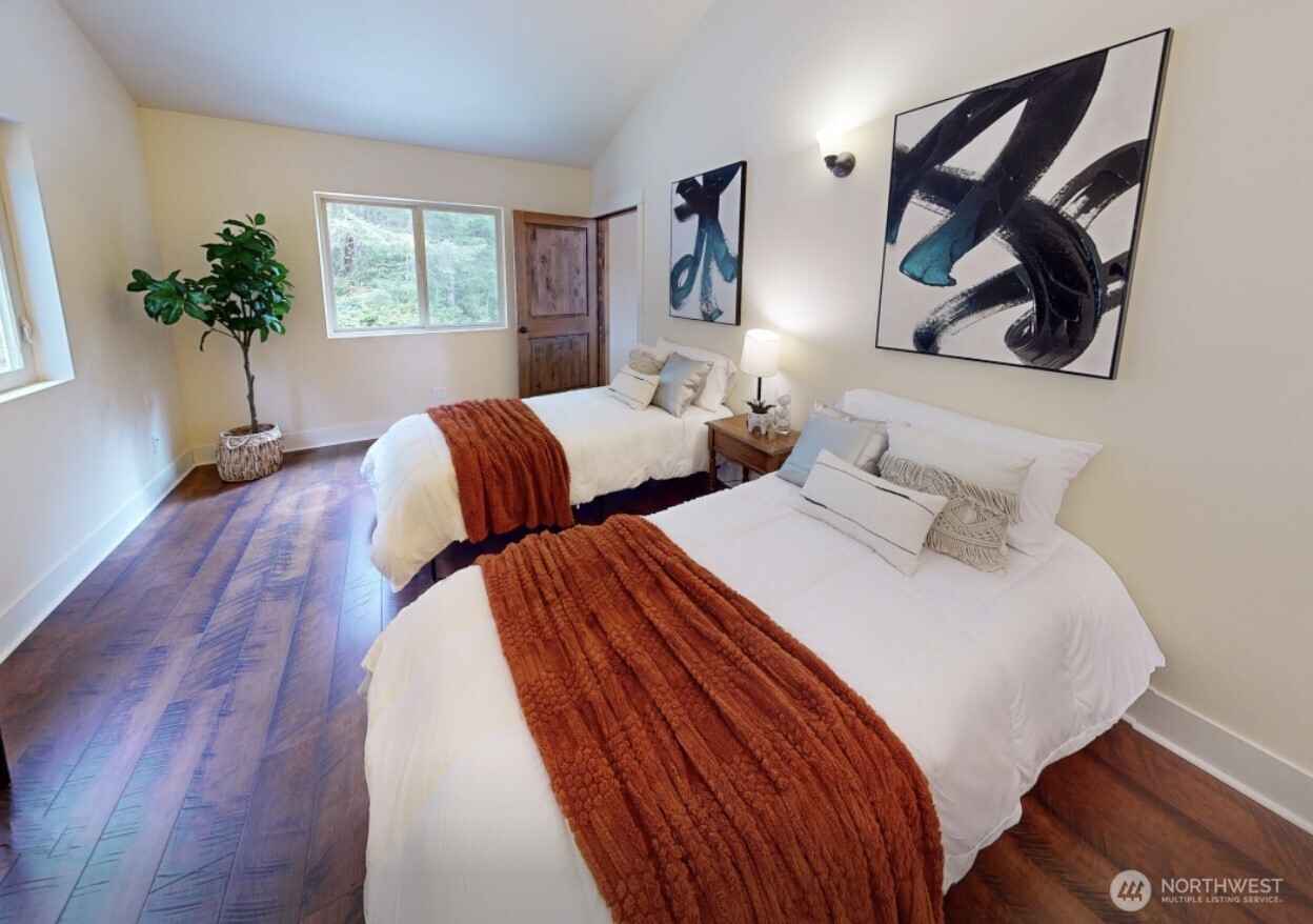 83 Octopus Court Quilcene WA 98376