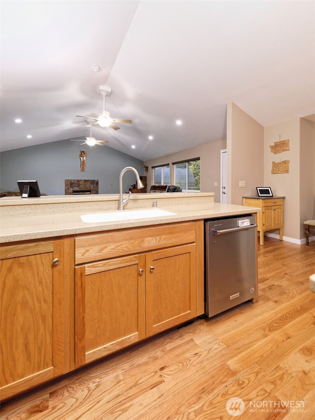 1171 E Old Ranch Road Allyn WA 98524
