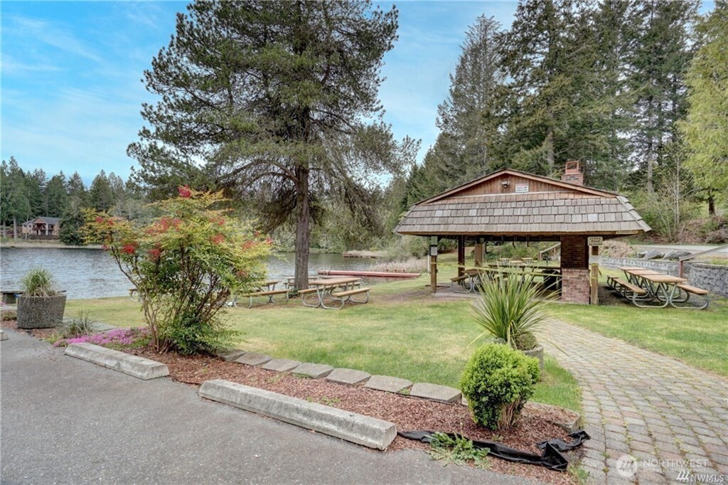 1171 E Old Ranch Road Allyn WA 98524