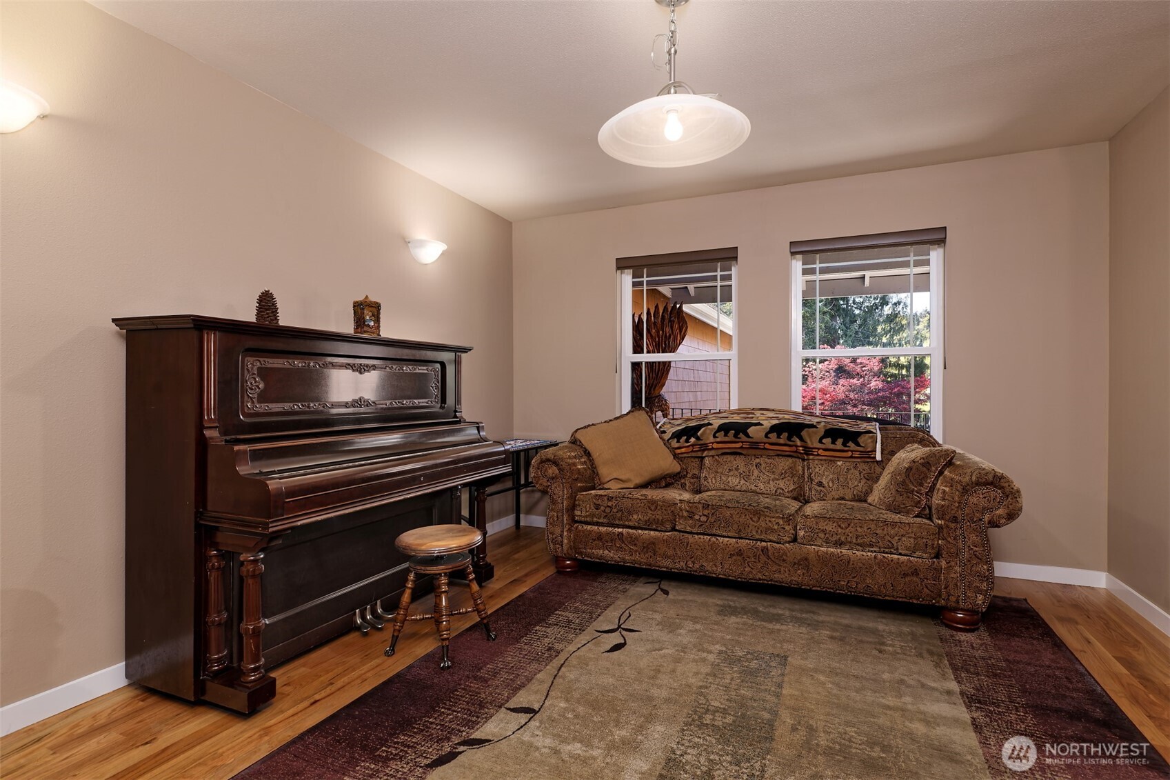 1171 E Old Ranch Road Allyn WA 98524