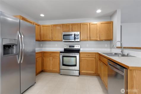 13605 116th Avenue Ct E Puyallup WA 98374