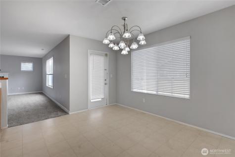 13605 116th Avenue Ct E Puyallup WA 98374