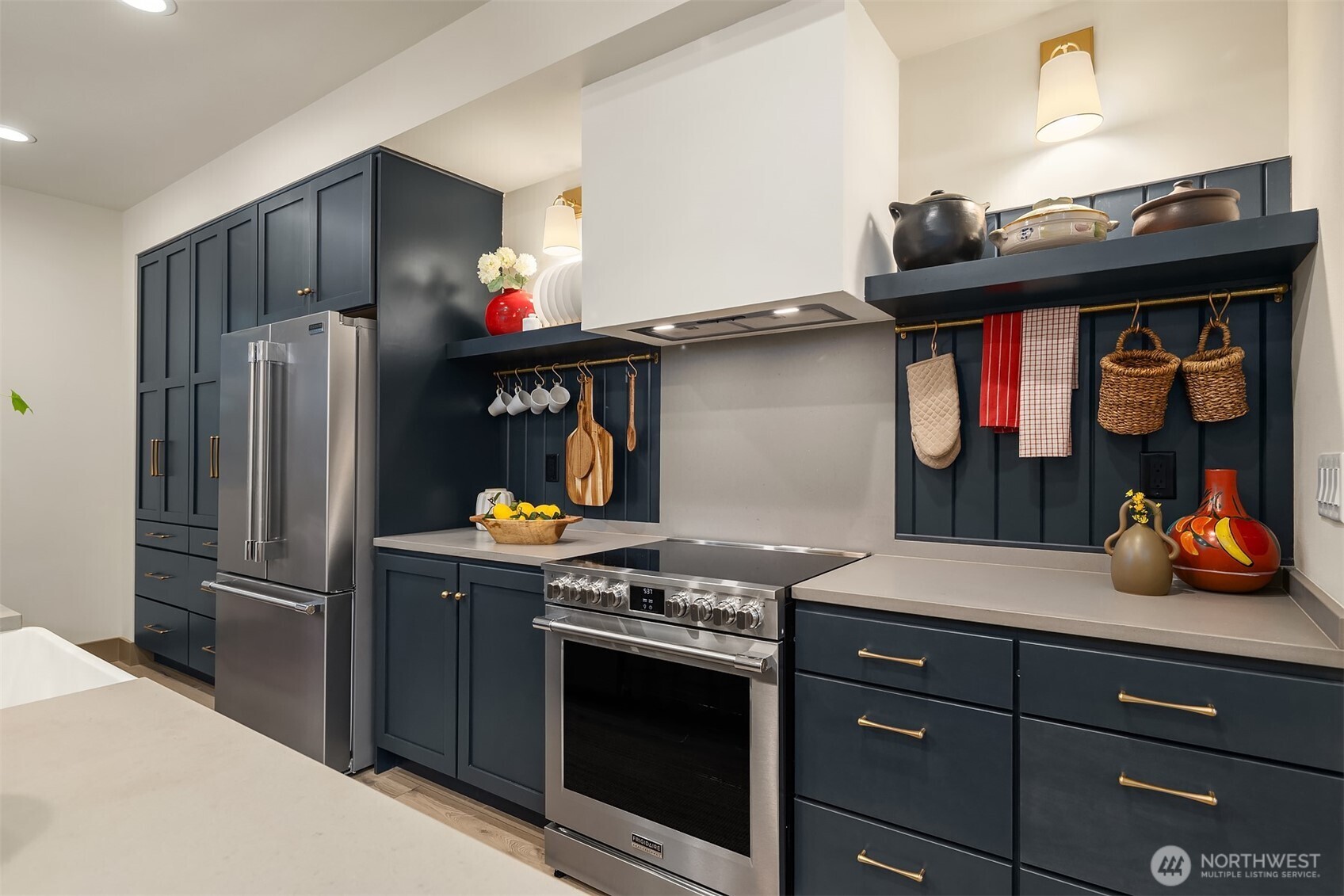 5037 25th Avenue SW Seattle WA 98106