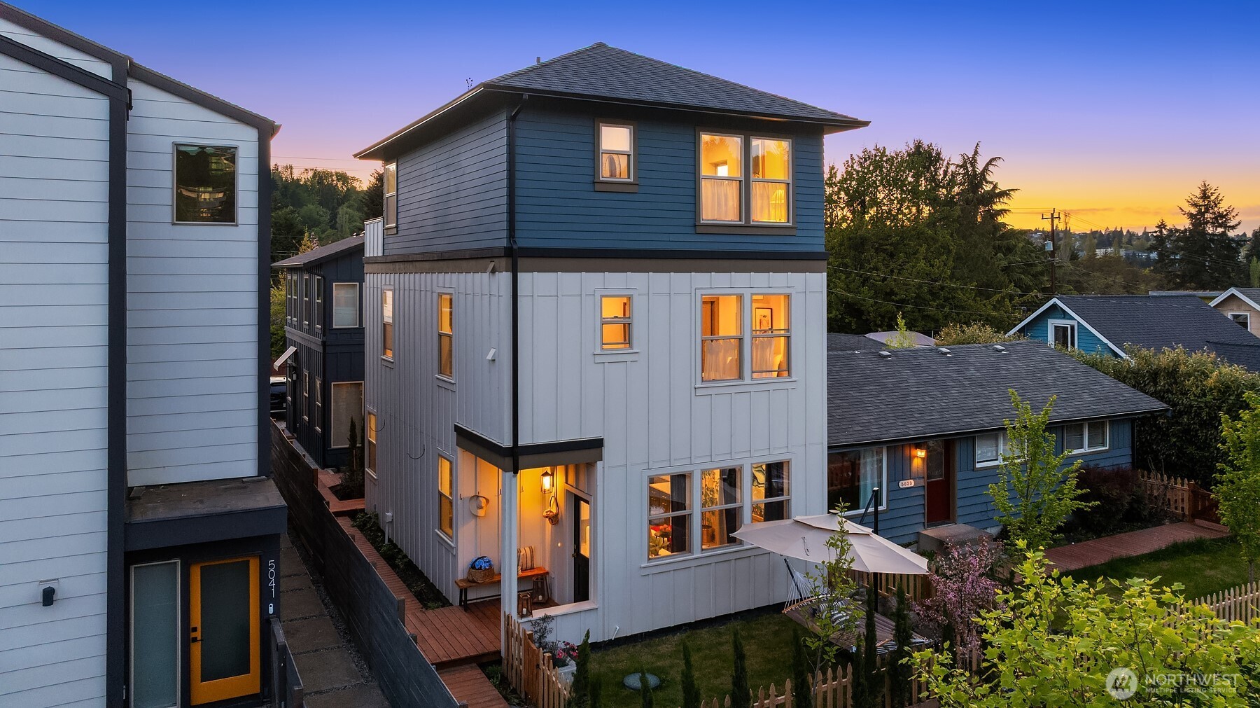 5037 25th Avenue SW Seattle WA 98106