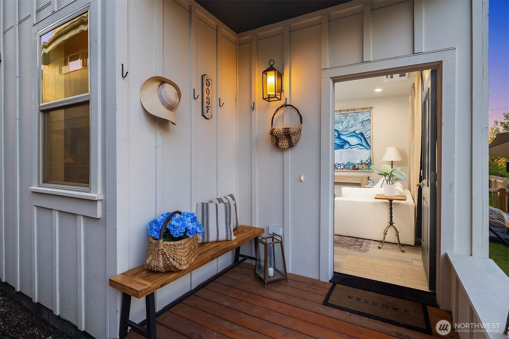 5037 25th Avenue SW Seattle WA 98106