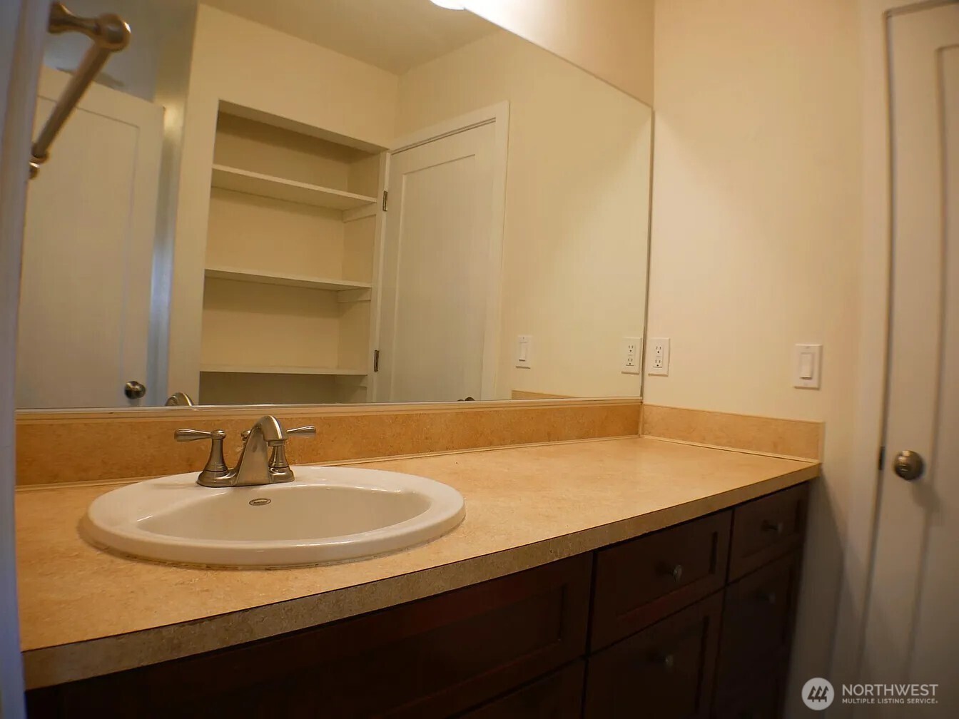 541 NE Alder Street Issaquah WA 98027