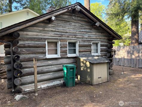 541 NE Alder Street Issaquah WA 98027