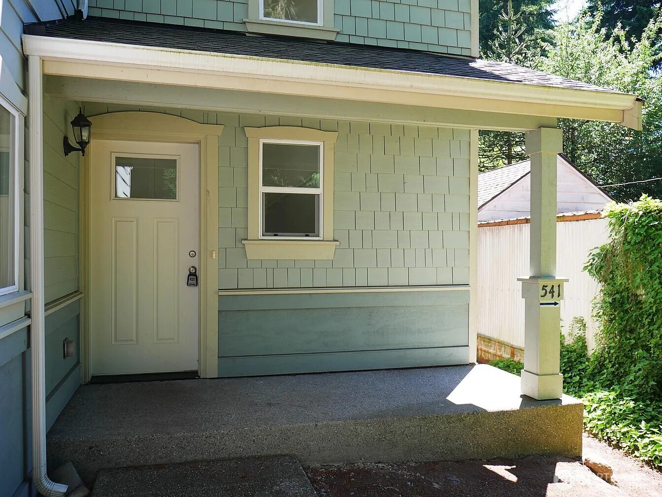 541 NE Alder Street Issaquah WA 98027