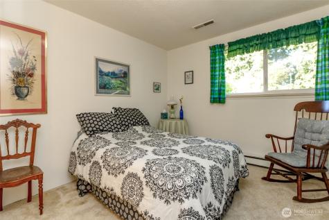 10526 Wauna Street SW Lakewood WA 98498
