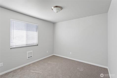 601 N Oak Street Tieton WA 98947