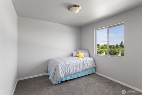 601 N Oak Street Tieton WA 98947