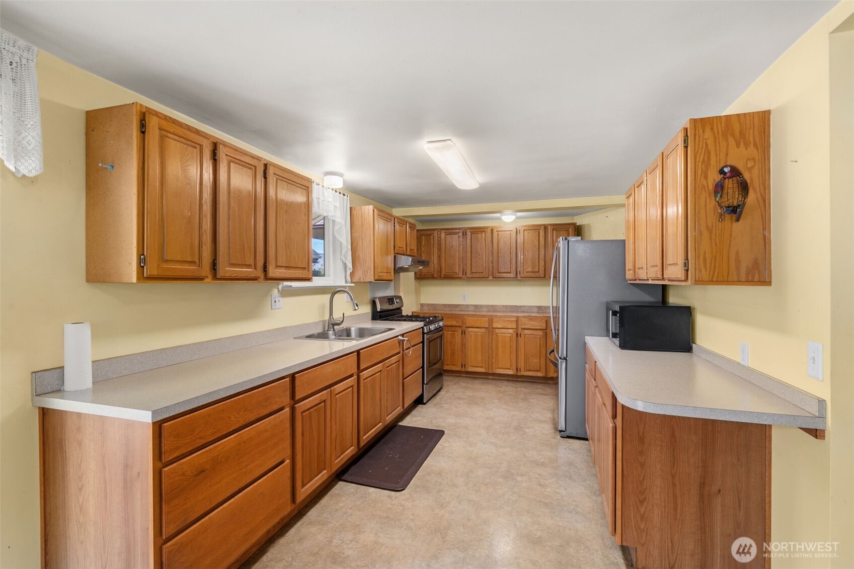1214 B Street Centralia WA 98531