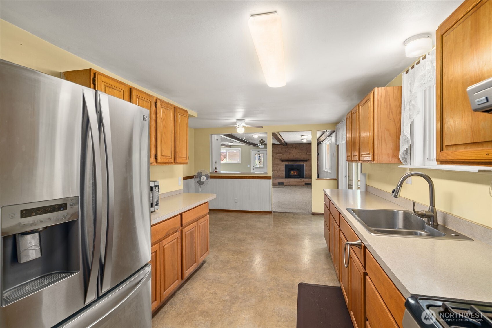 1214 B Street Centralia WA 98531