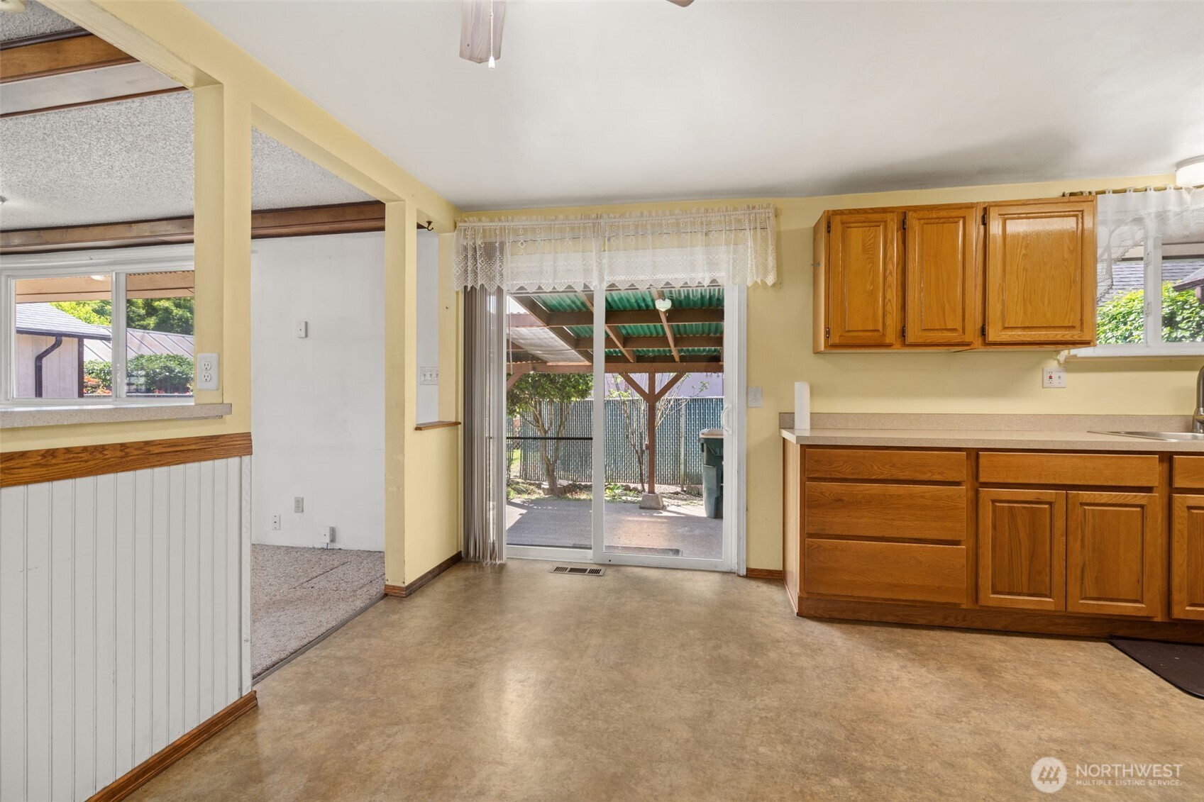 1214 B Street Centralia WA 98531