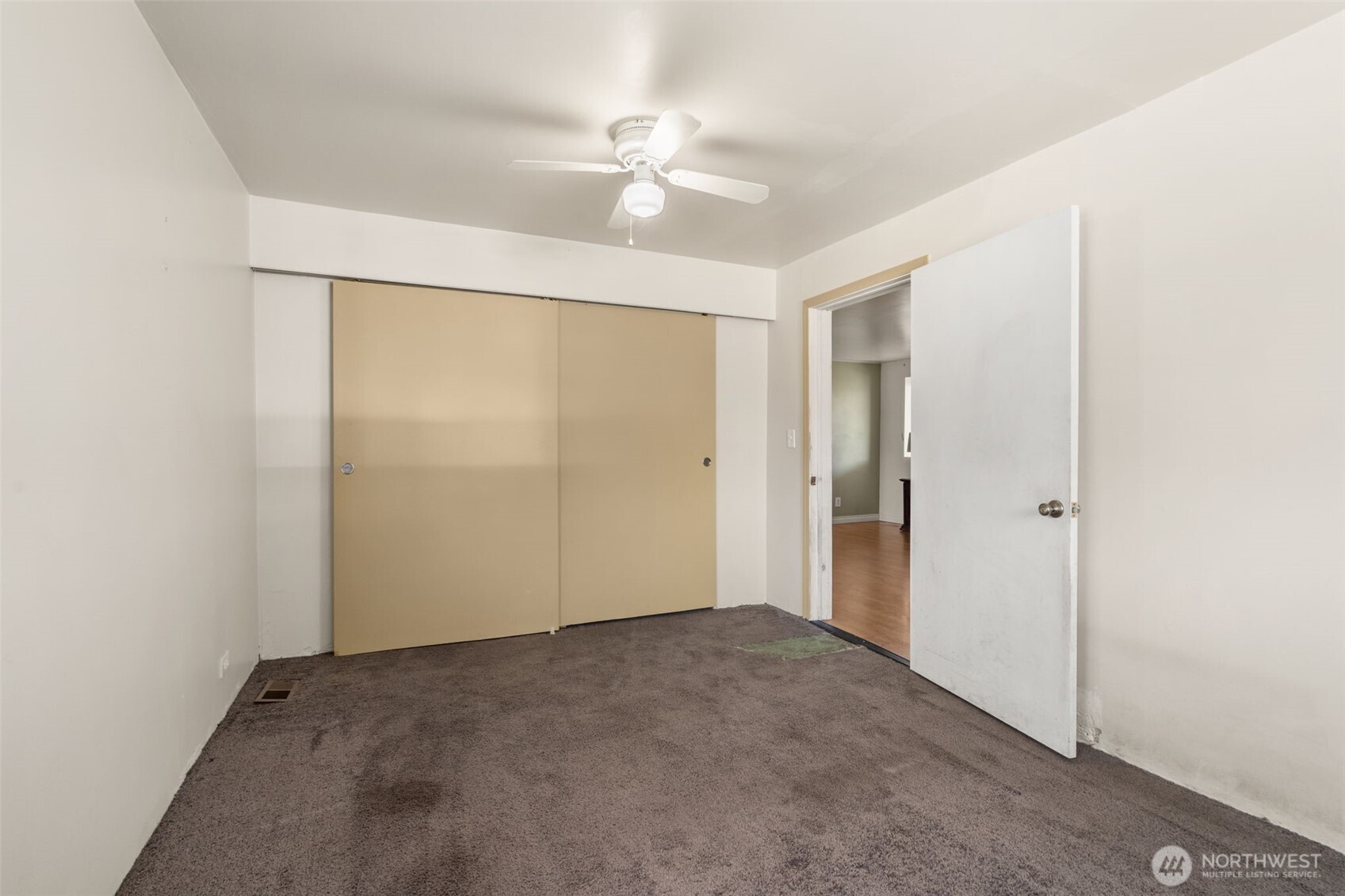 1214 B Street Centralia WA 98531