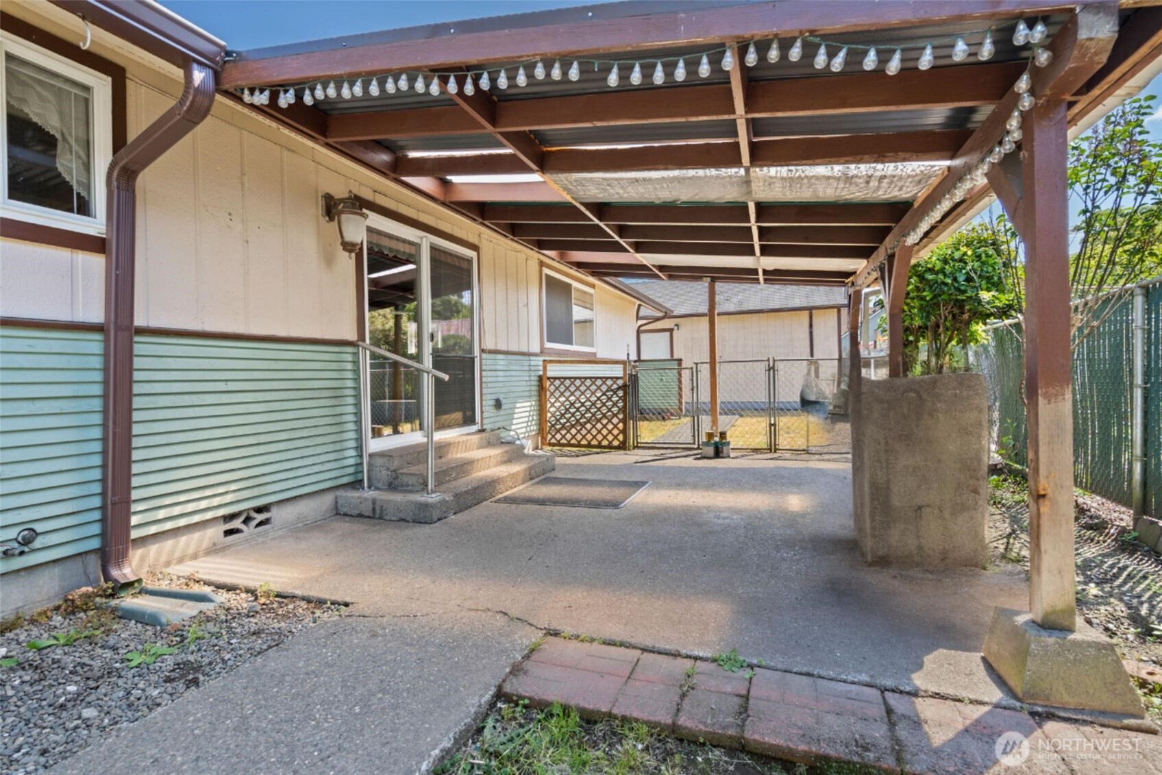 1214 B Street Centralia WA 98531