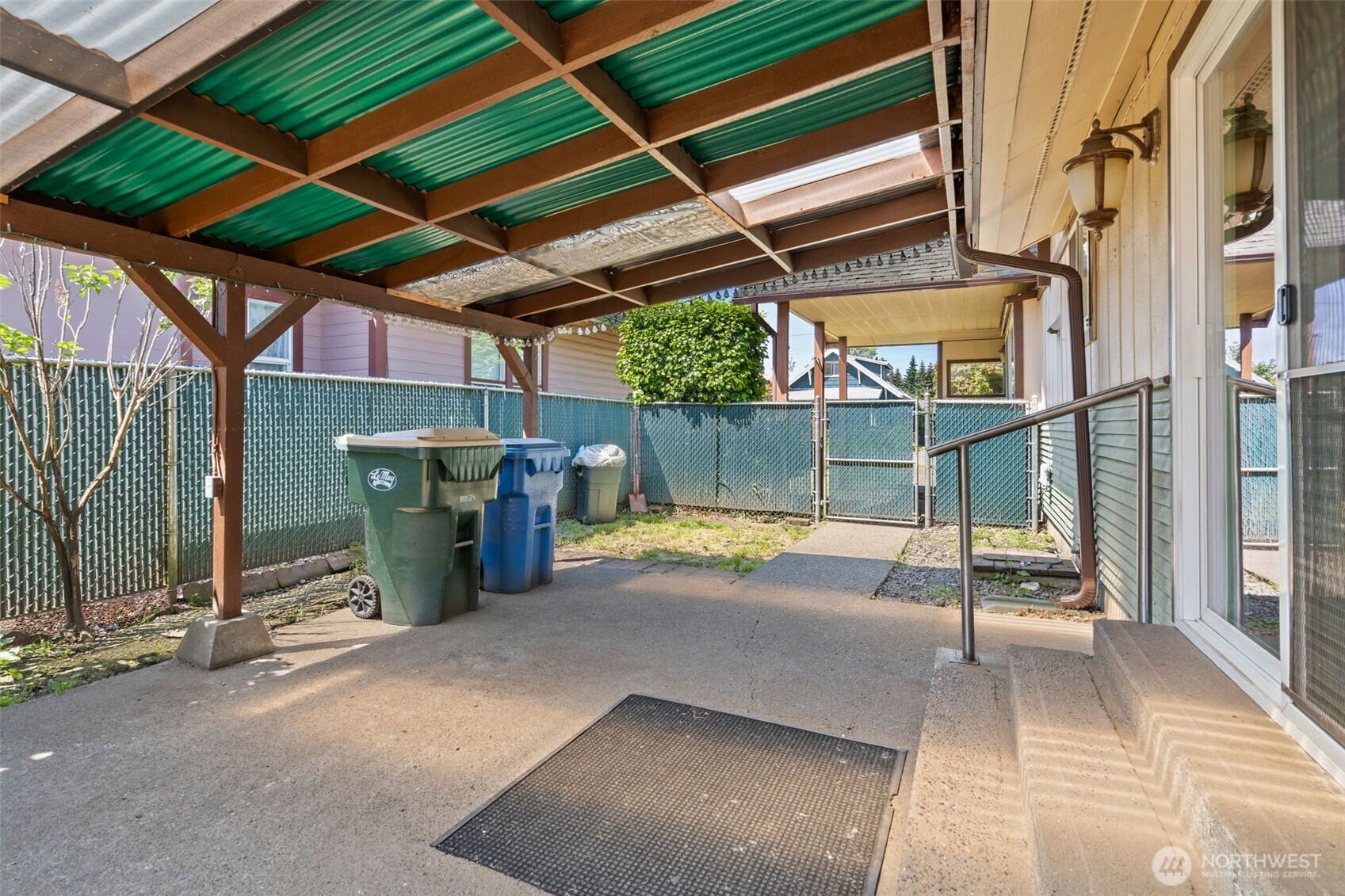 1214 B Street Centralia WA 98531