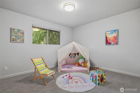 16011 2nd Place W Lynnwood WA 98087