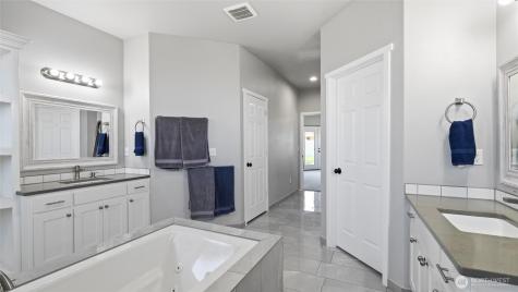 207 Clayton Place Mattawa WA 99349