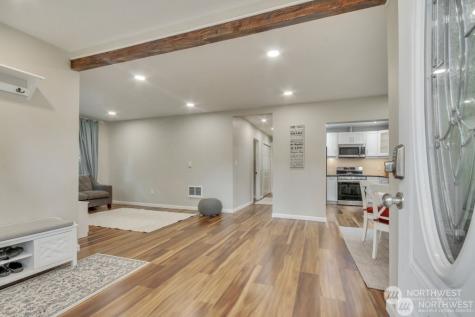 4636 S Othello Seattle WA 98118