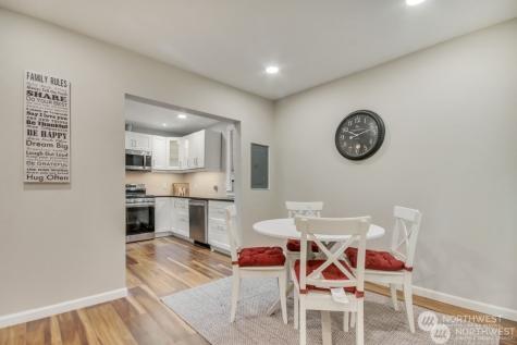 4636 S Othello Seattle WA 98118
