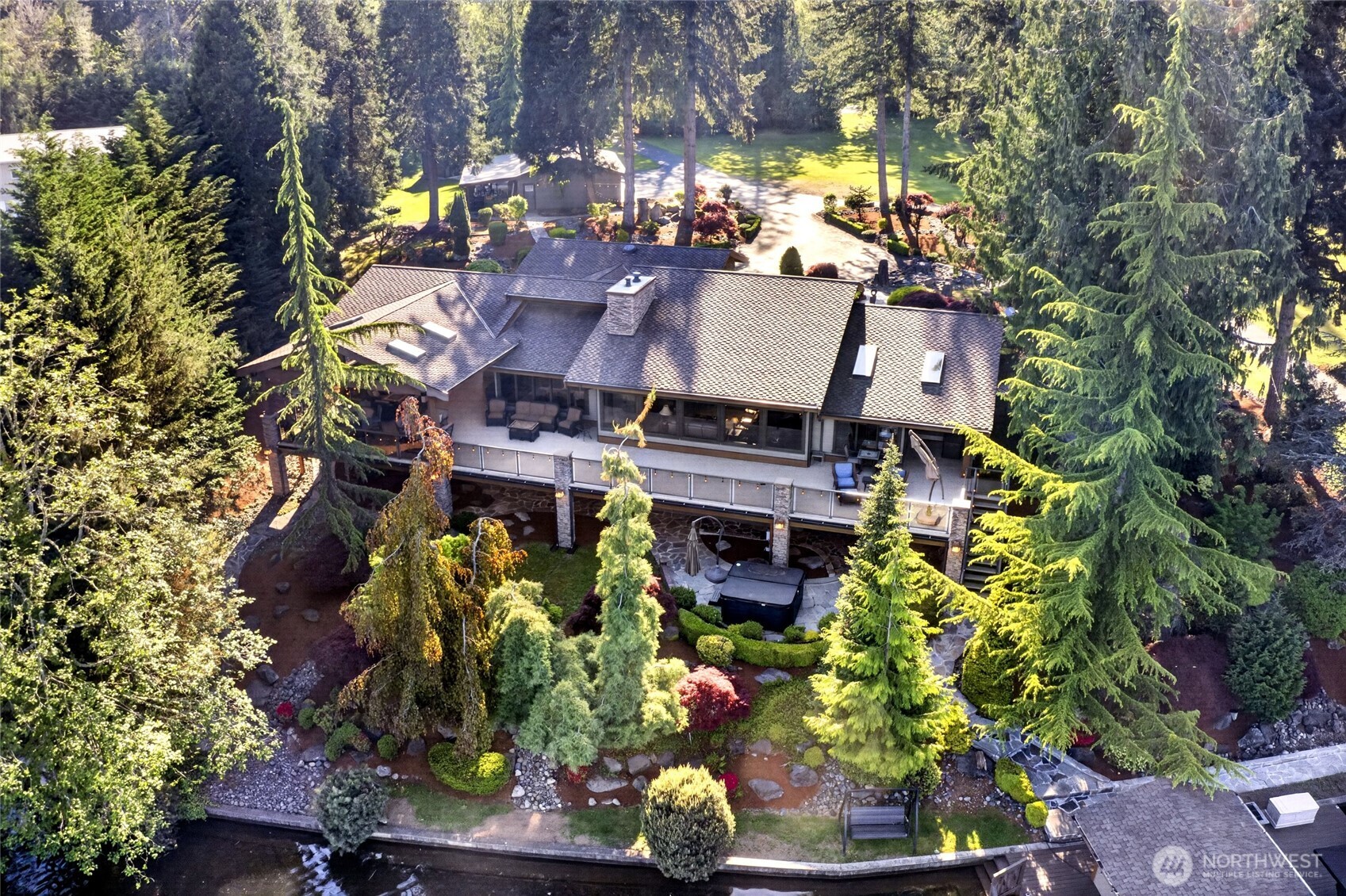 21421 Snag Island Drive E Lake Tapps WA 98391