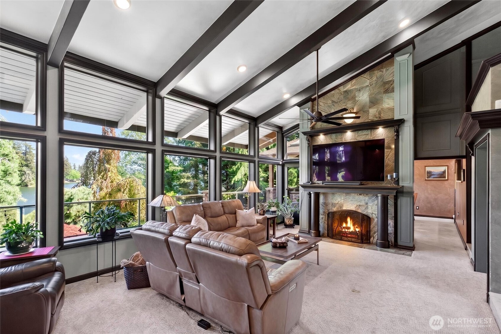 21421 Snag Island Drive E Lake Tapps WA 98391