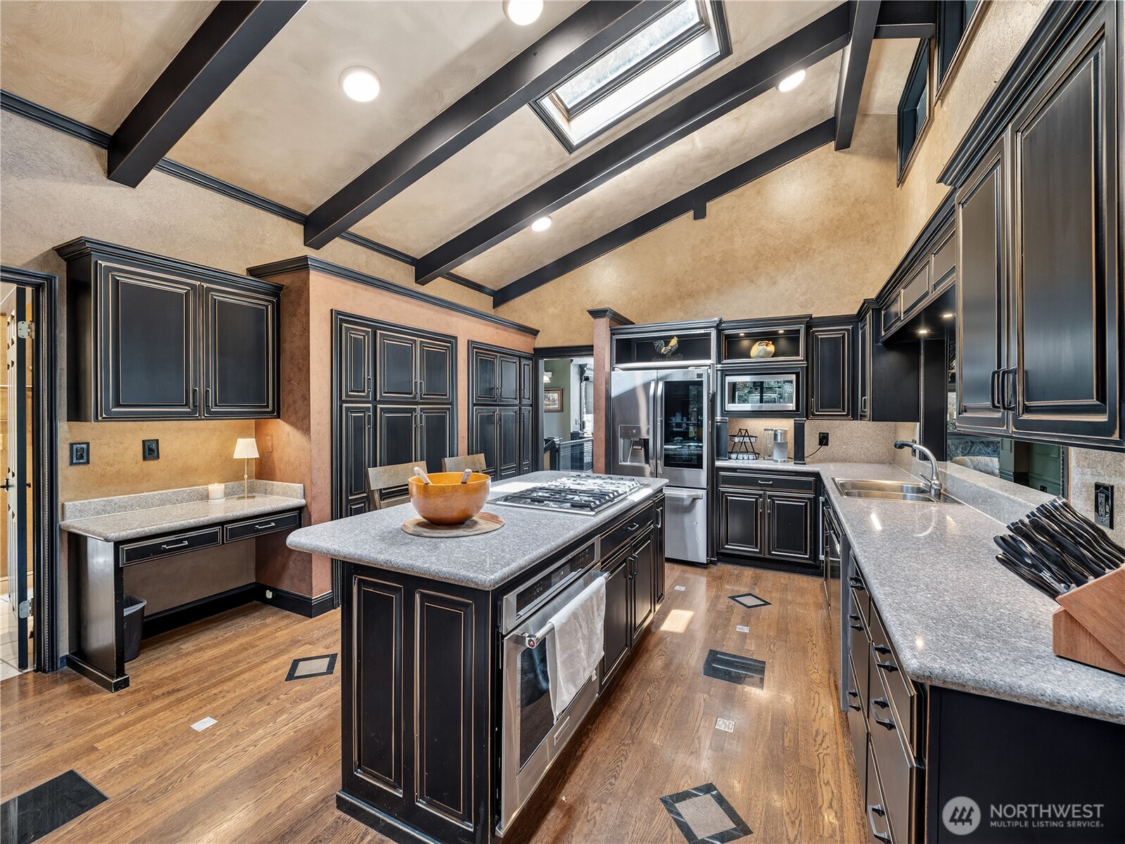 21421 Snag Island Drive E Lake Tapps WA 98391