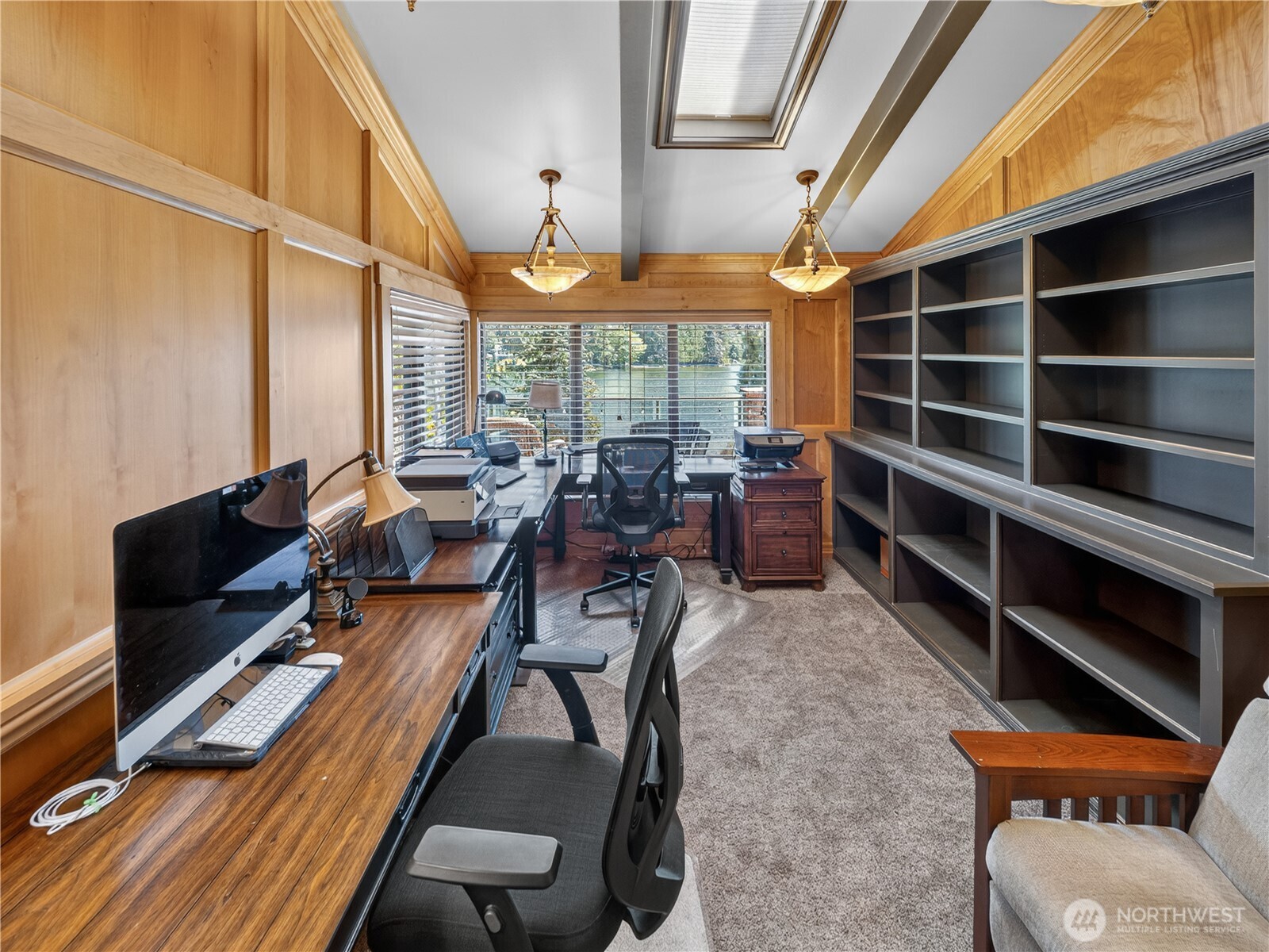 21421 Snag Island Drive E Lake Tapps WA 98391