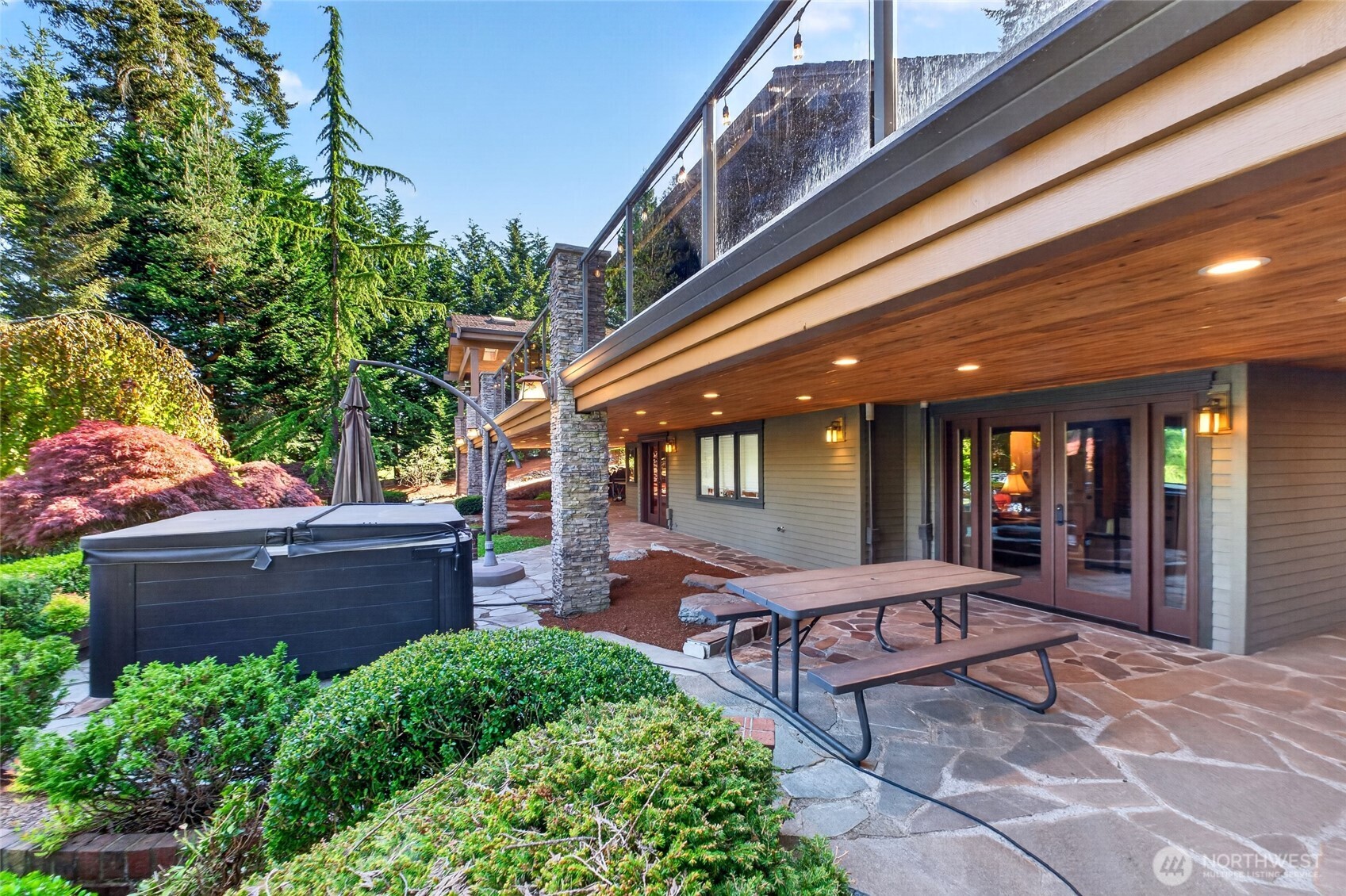 21421 Snag Island Drive E Lake Tapps WA 98391