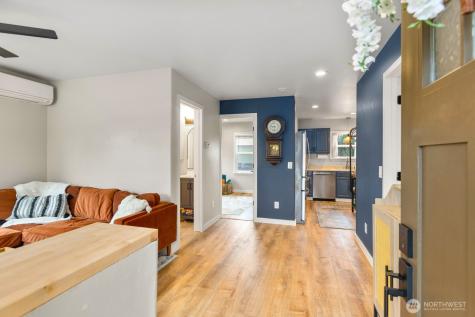 951 SE Dock Street Oak Harbor WA 98277