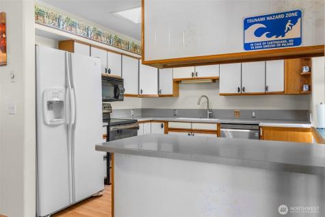422 S Forrest Street Westport WA 98595