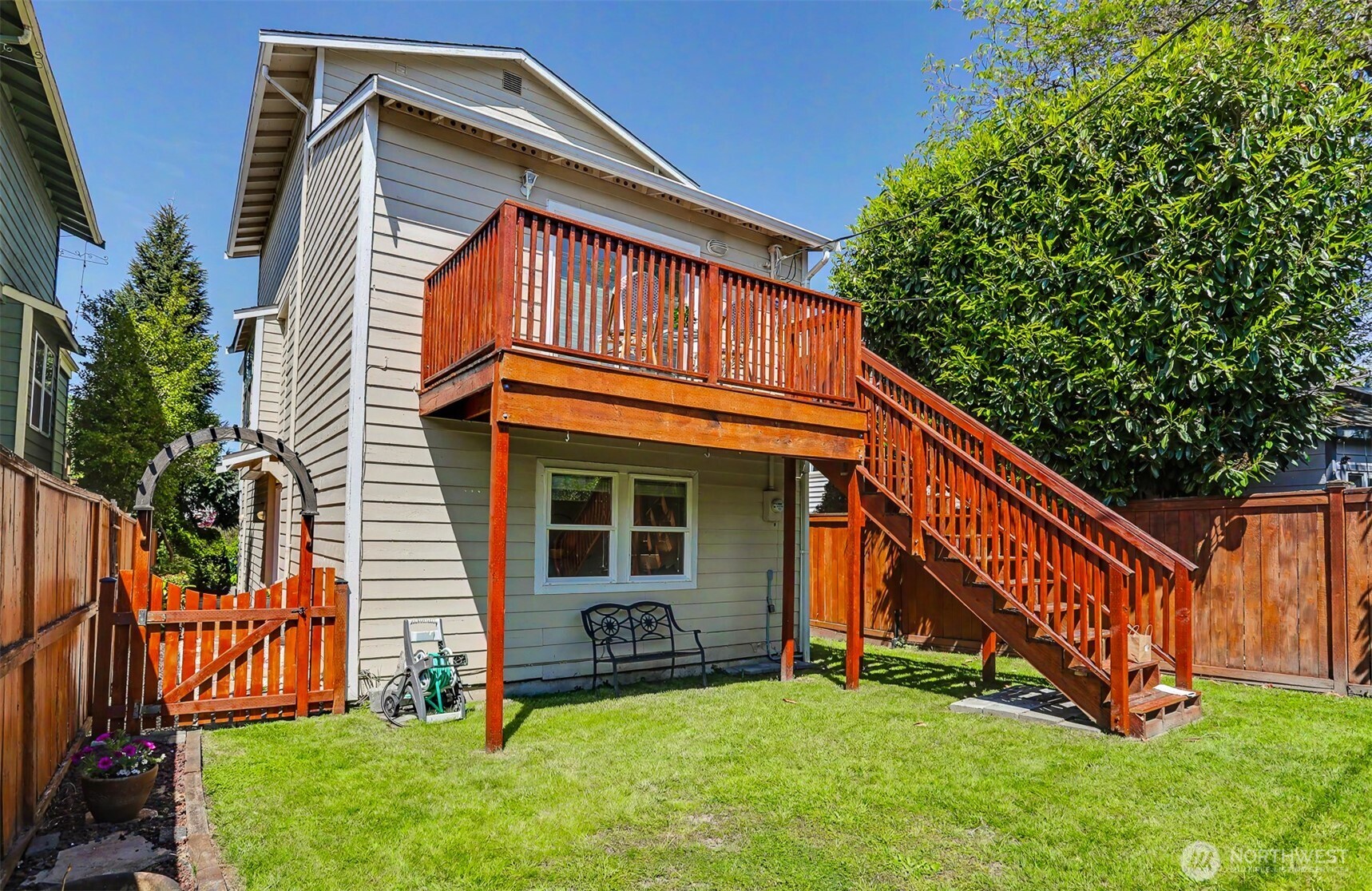 2631 NW 86th Street Seattle WA 98117