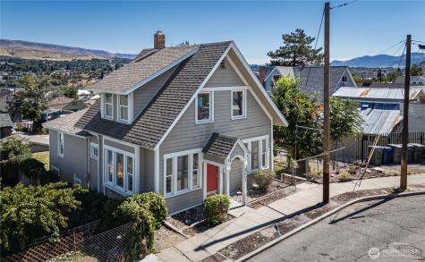 321 Malaga Avenue Wenatchee WA 98801