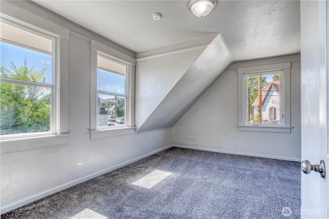 321 Malaga Avenue Wenatchee WA 98801
