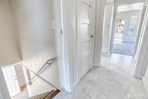 321 Malaga Avenue Wenatchee WA 98801