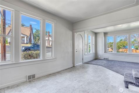 321 Malaga Avenue Wenatchee WA 98801