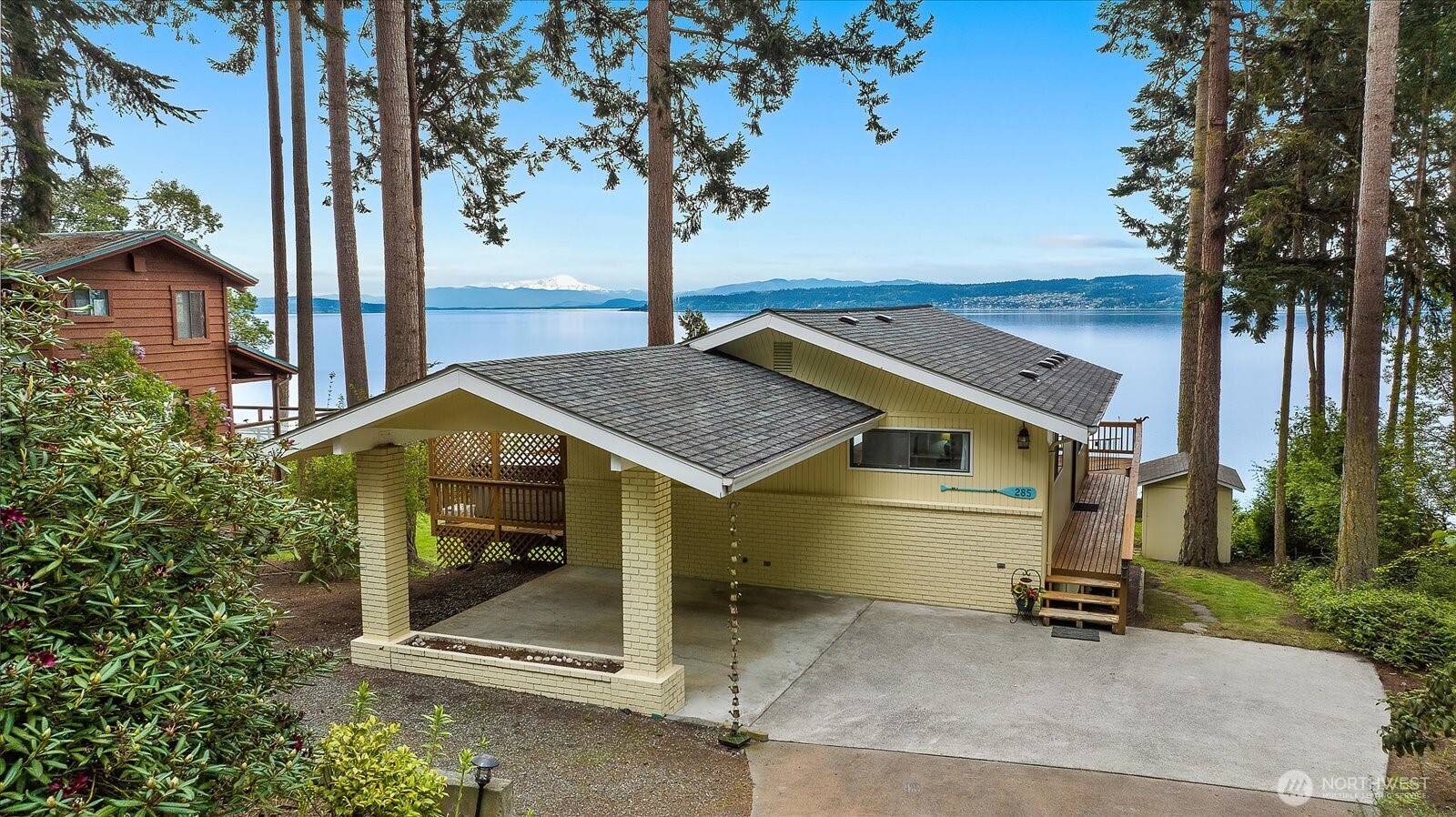 285 Harrington Road Coupeville WA 98239