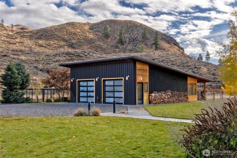 48 Thurlow Road Twisp WA 98856
