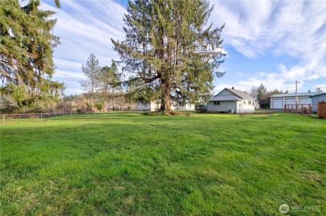 1365 Dolan Street Raymond WA 98577