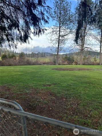 1365 Dolan Street Raymond WA 98577