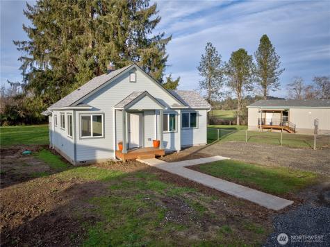 1365 Dolan Street Raymond WA 98577