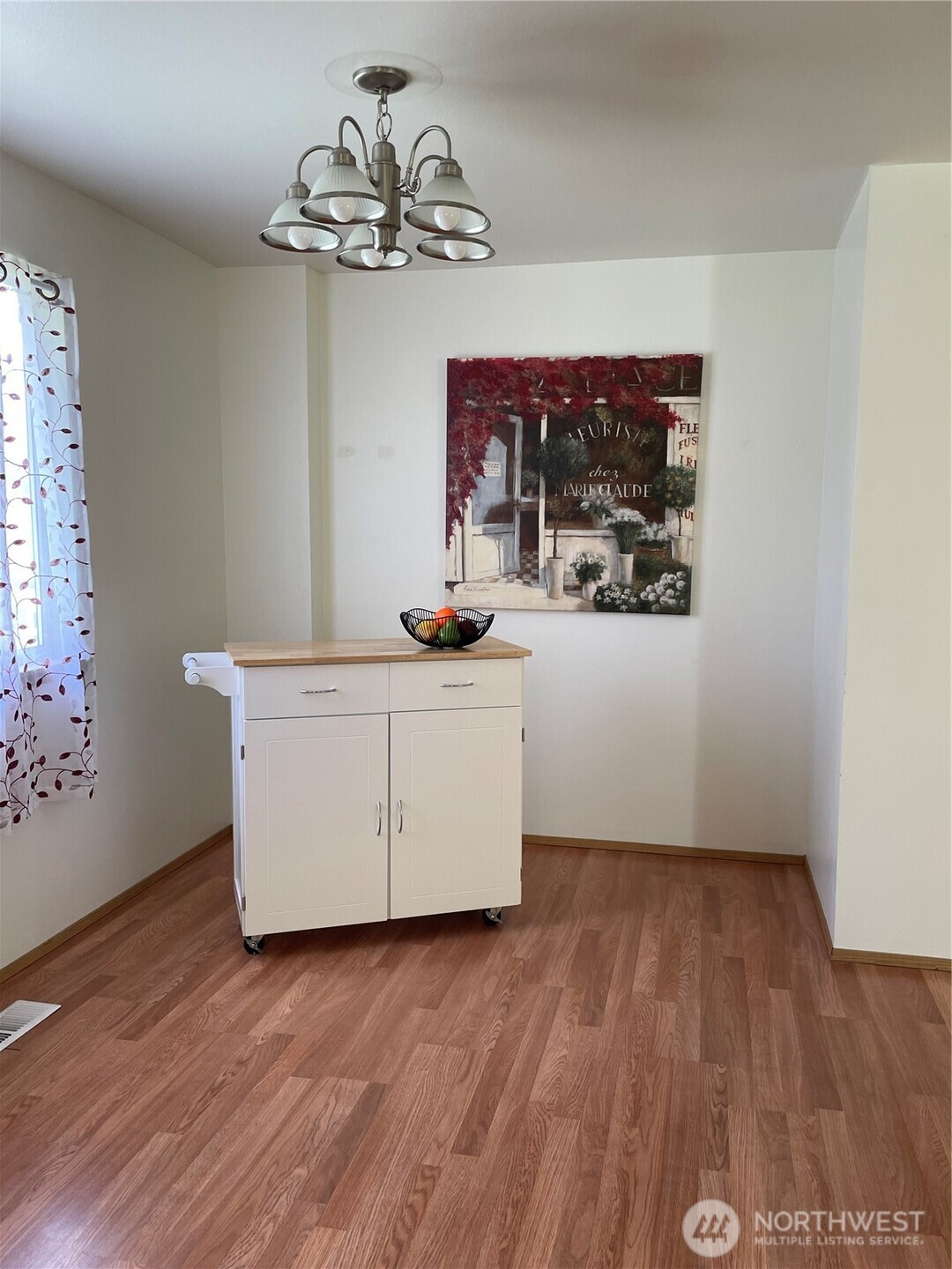 652 Adele Avenue Bremerton WA 98312