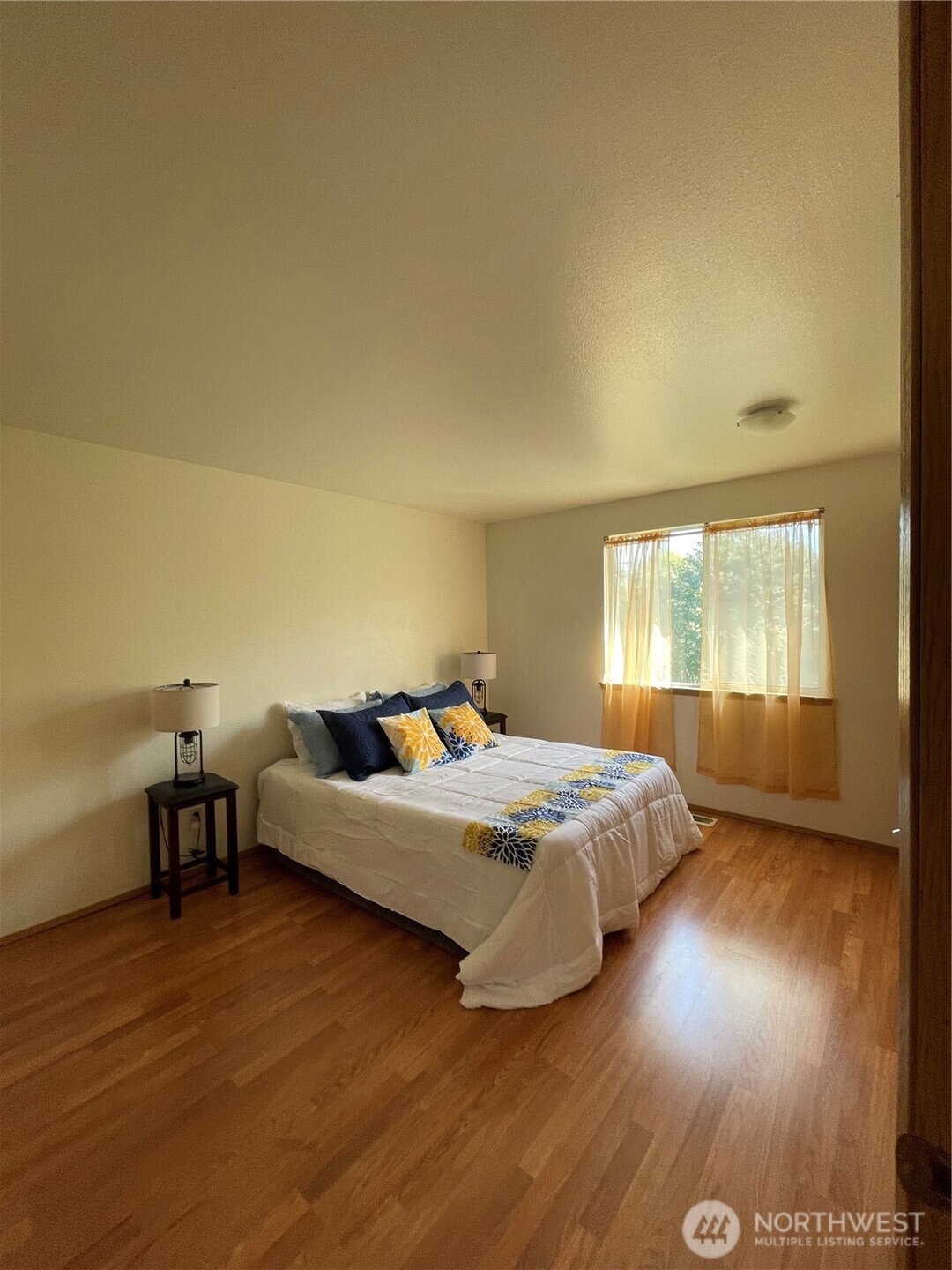 652 Adele Avenue Bremerton WA 98312