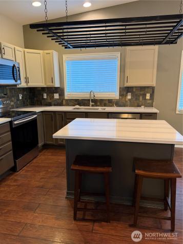 586 L Street SE Ephrata WA 98823