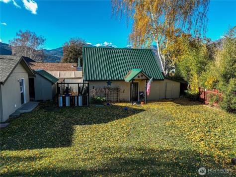 145 N Harris Avenue Manson WA 98831